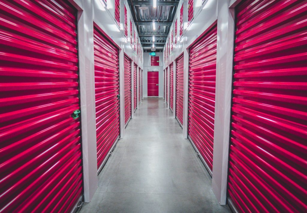 Storage units - public storage vs self-storage is not easy to decide