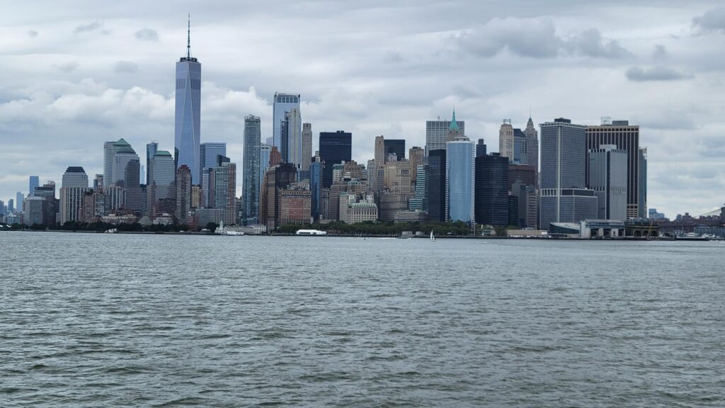 Moving from NYC to Greenwich, CT Pros and Cons Zenith Moving