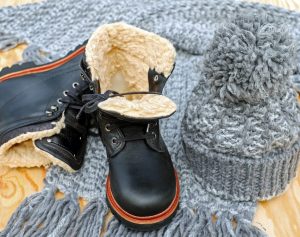 Read more about the article Packing Hacks: Winter Clothes Edition
