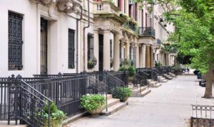 Read more about the article 9 Best Priced Communities in New York City