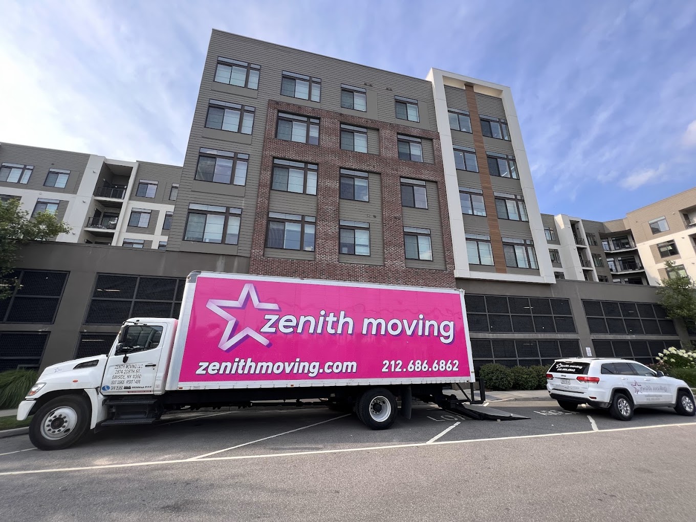 You are currently viewing Midtown Office Relocation: Executing Zero-Downtime Weekend Commercial Moves