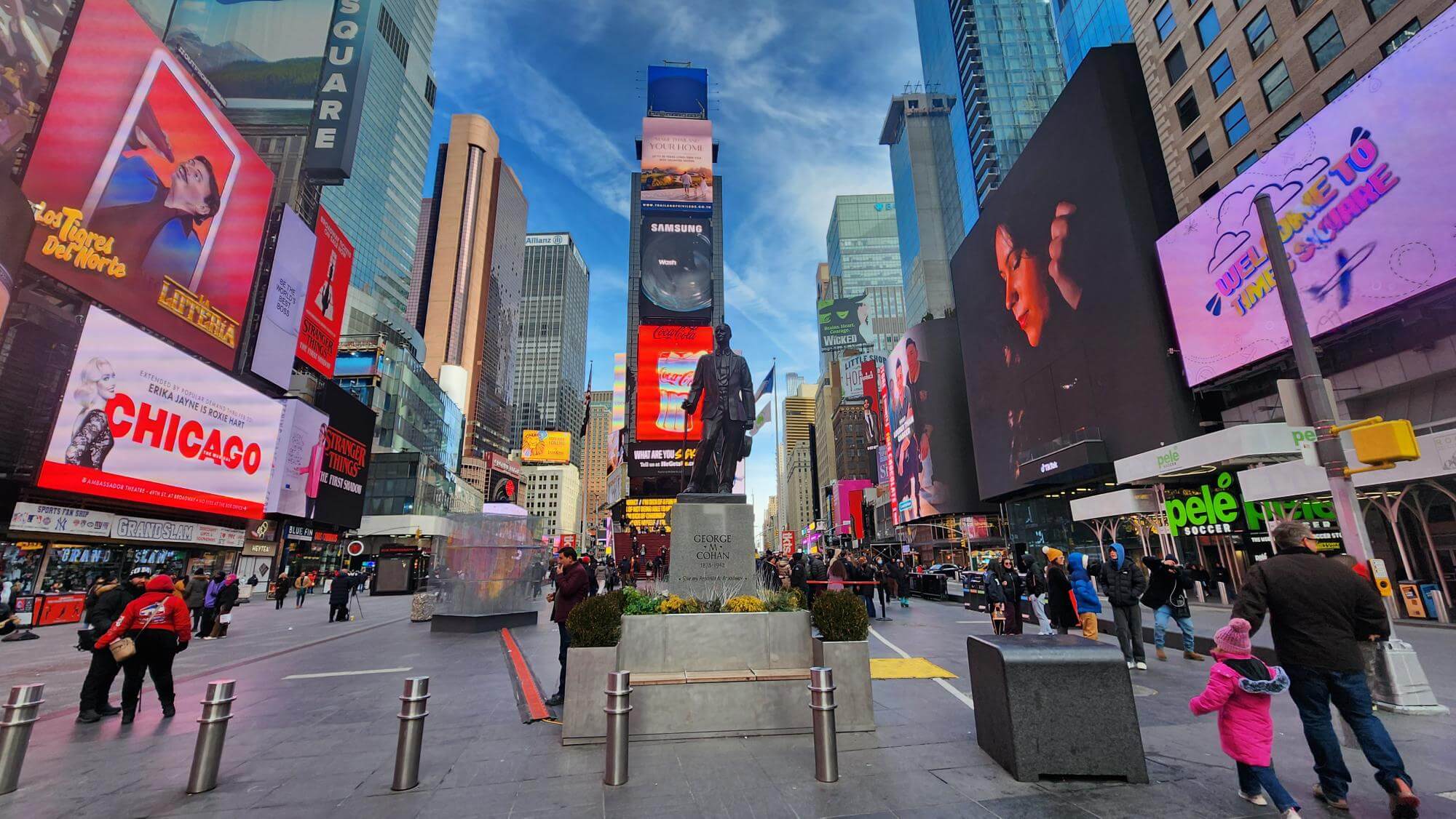 You are currently viewing Data Center and Server Rack Relocation in FiDi: Transporting Mission-Critical Tech